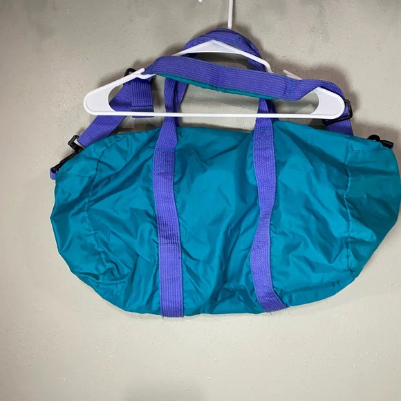 Vintage Nike duffel bag - Picture 2 of 7